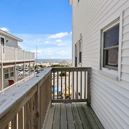 Water Views - Private Balcony - The Americana Hampton Extérieur photo
