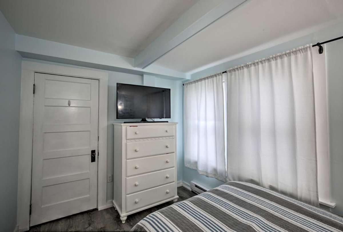 Water Views - Private Balcony - The Americana Hampton Extérieur photo